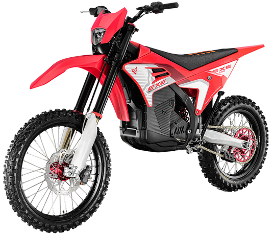 2025 Arctic Leopard E-XE 880